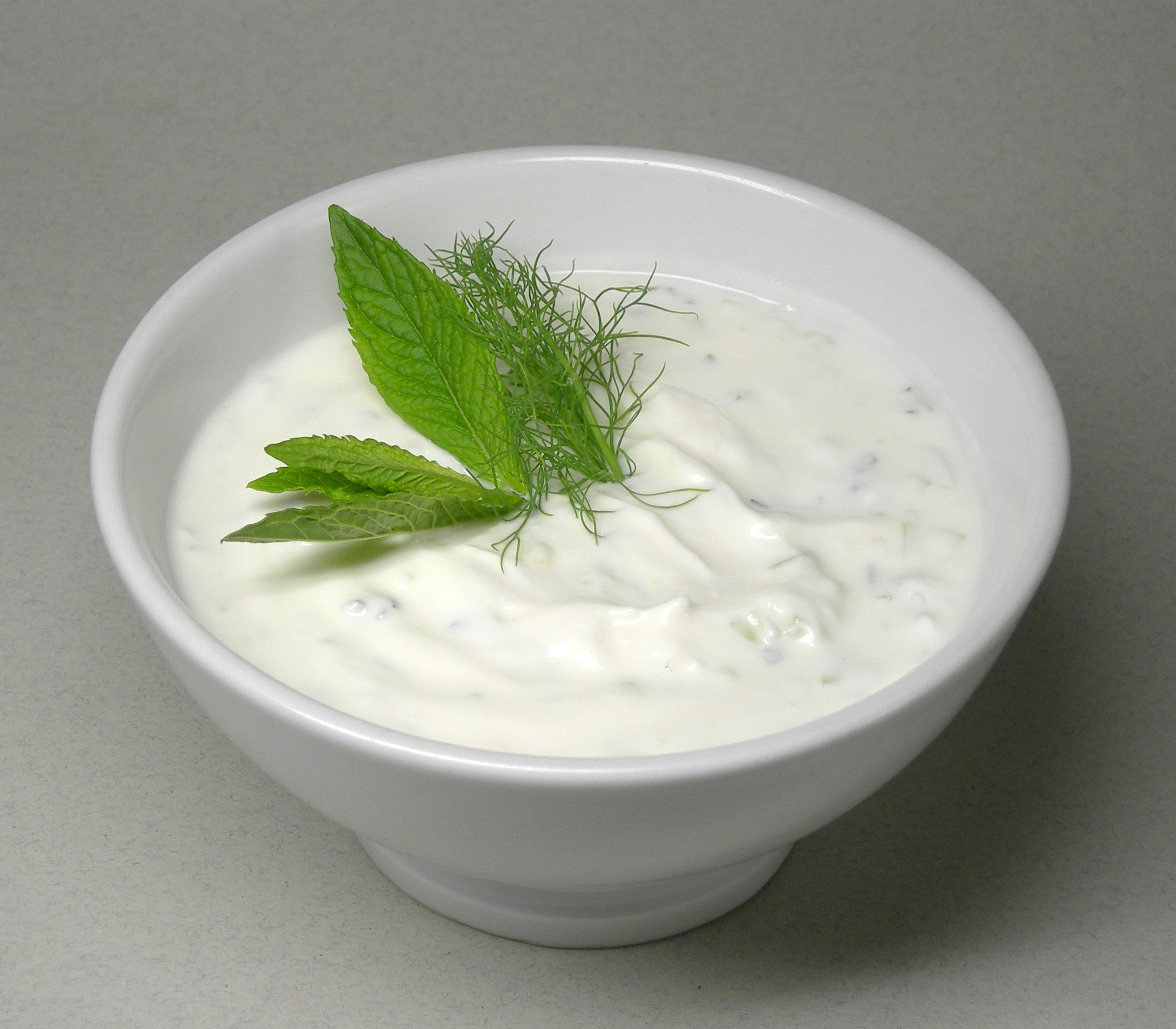 Creamy Tzatziki Sauce Recipe That Will Transform Your Meals